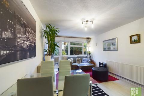 1 bedroom apartment to rent, Coln Close, Maidenhead, Berkshire, SL6