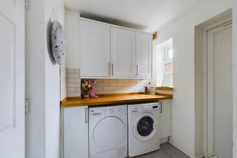 11 Grebe Close, Aylesbury, HP19 0YL