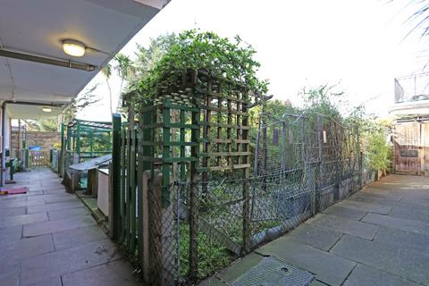 1, Howard Court Howard Road, Barking, IG11 7DW