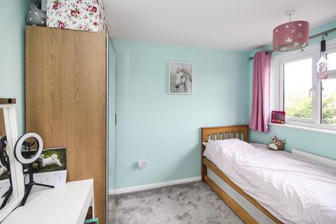 29 Ash Road, Crawley, RH10 1SG