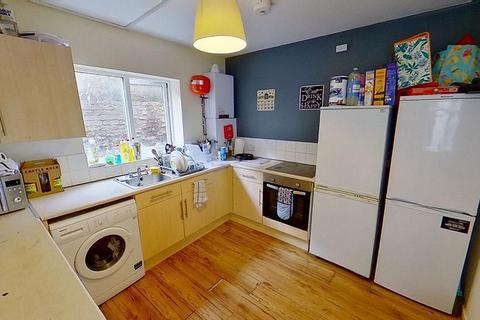 5 bedroom maisonette to rent, 211a, Mansfield Road, Nottingham, NG1 3FS