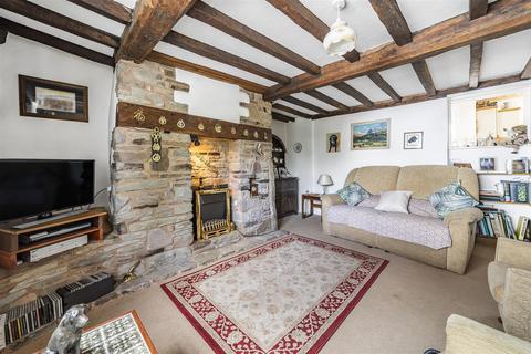 2 bedroom cottage for sale, Bell Square, Hereford HR4