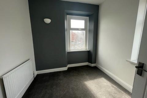 1 bedroom flat for sale - Top Floor Flat, 16 Clytha Square, Newport, NP20 2EE