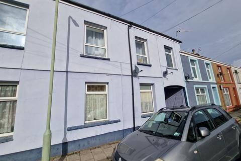 1 bedroom flat for sale - 4 Dean Street, Aberdare, Mid Glamorgan, CF44 7BN