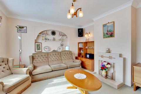 4 Hadley Close, Meopham, Gravesend, DA13 0NX