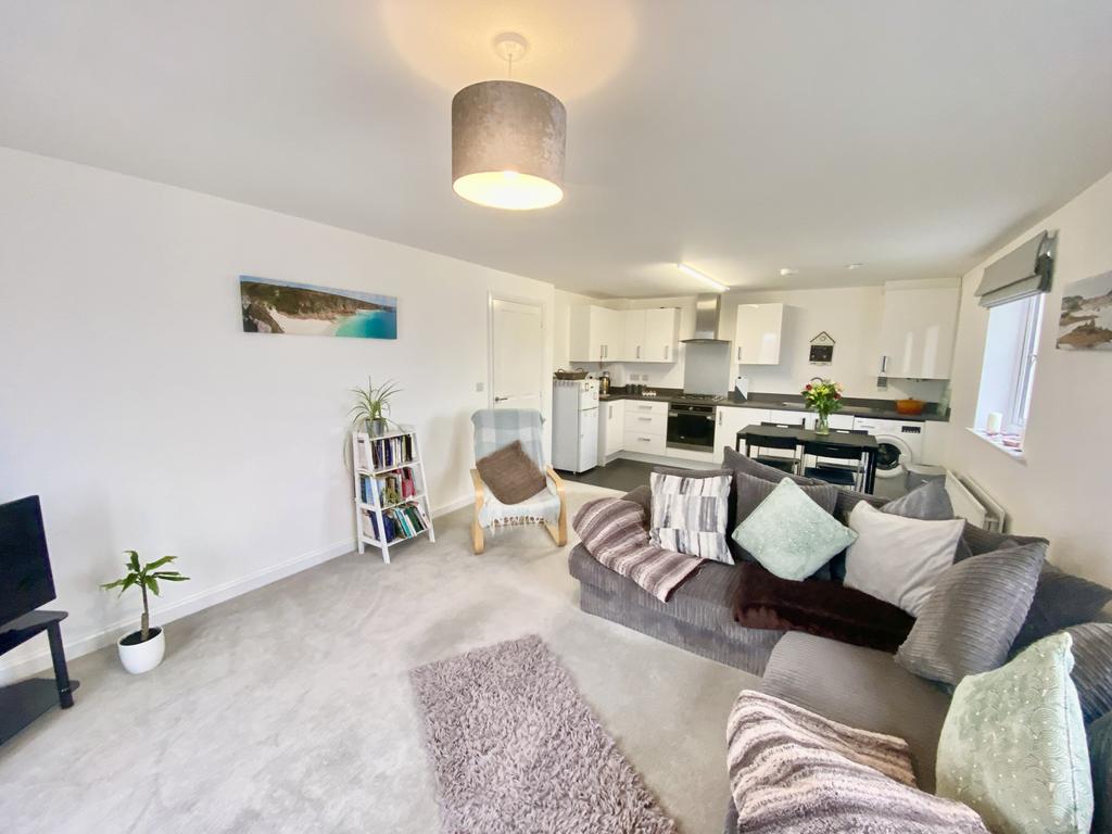 2 Bedroom Apartment for Sale