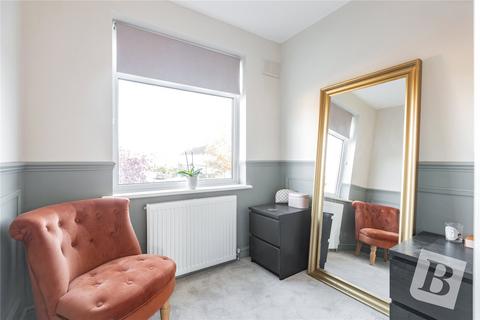 16 Clyde Crescent, Upminster, RM14 1SU