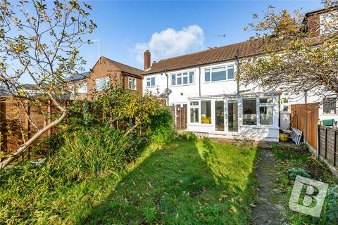 16 Clyde Crescent, Upminster, RM14 1SU