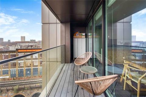 2 bedroom flat to rent - Cobalt Tower, Moulding Lane, London, SE14