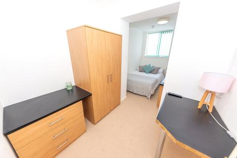 5 bedroom property to rent - Borden Court, 143-163 London Road, Liverpool, L3
