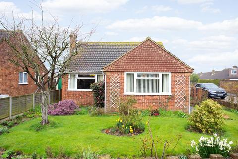 1 Trueman Close, Blean, Canterbury, CT2 9HB