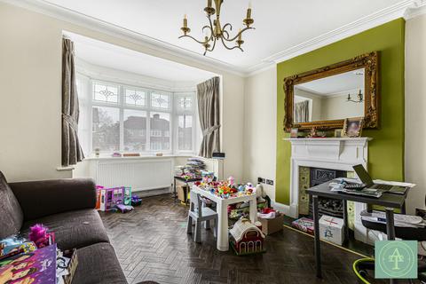 3 bedroom semi-detached house for sale, The Vale, London, N14