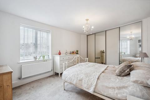 2 bedroom apartment for sale, Grange Road, Chalfont St. Peter, SL9