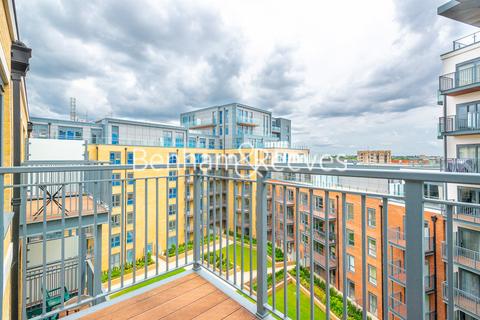 2 bedroom apartment to rent, Aerodrome Road, Colindale NW9