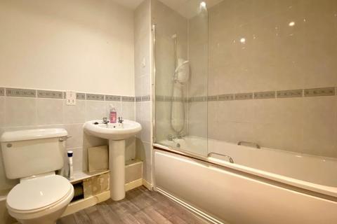 2 bedroom flat for sale, Tudor Street, Central, Exeter, EX4