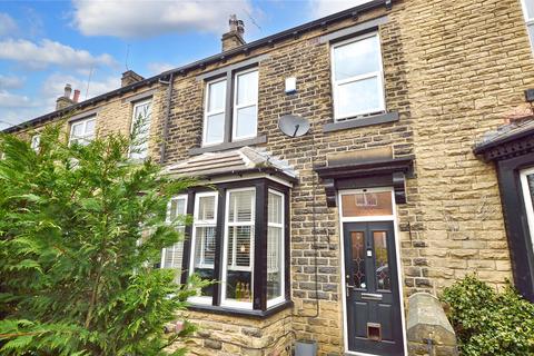 4 bedroom terraced house for sale, Somerset Road, Pudsey, West Yorkshire