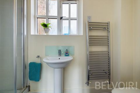 24 Green Moors, Lightmoor, Telford, TF4 3TB