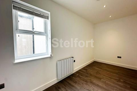 2 bedroom flat to rent, Leytonstone Road, London E15