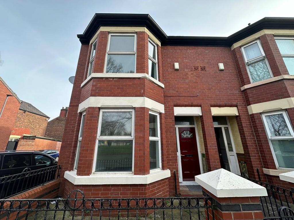 3 Bedroom End Terraced for Rent