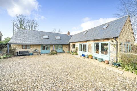 4 bedroom detached house for sale, High Street, Silverstone, Towcester, Northamptonshire, NN12