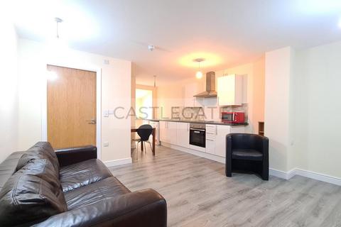 2 bedroom flat to rent - Westgate Apartments, Huddersfield, HD1 1AB