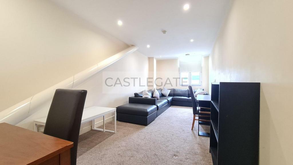 Westgate Apartments, Room 9, Temple Close, Hudders