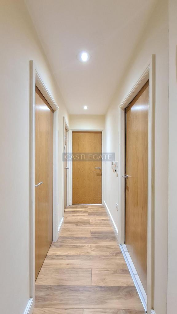 Westgate Apartments, Room 9, Temple Close, Hudders