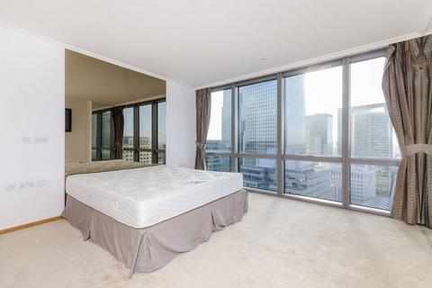 undefined, West India Quay, Canary Wharf, London, E14