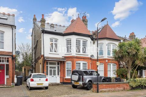 3 bedroom apartment for sale, Selborne Road, London, N14