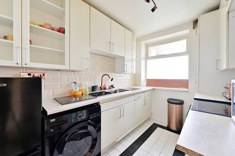 2 bedroom flat to rent - Whitefield Close, Putney, London, SW15