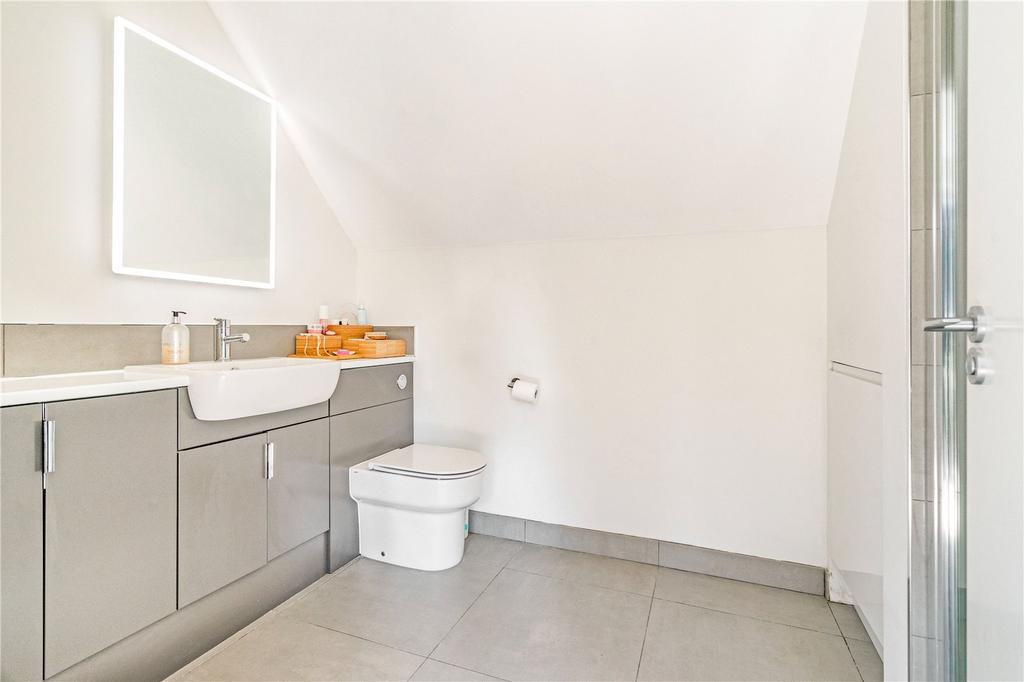 Ensuite