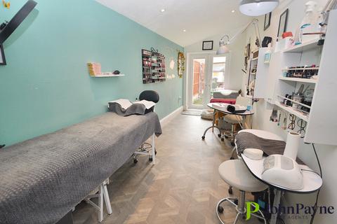64 Hipswell Highway, Coventry, CV2 5FG
