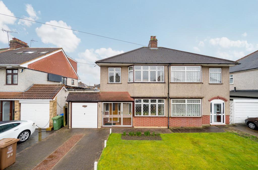 Sandringham Drive, Welling 3 bed semidetached house for sale £500,000
