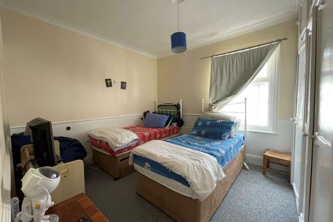 2 bedroom terraced house for sale - Sydney Road, Eastbourne BN22