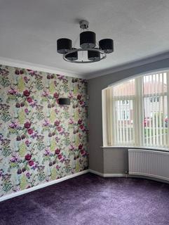 5 bedroom semi-detached house to rent, BALMORAL DRIVE, Barrow In Furness