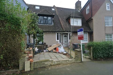 1 bedroom in a house share to rent, Shroffold Road, Bromley BR1