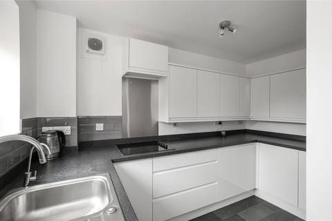 8 Conifer Close, Winchester, SO22 6SH