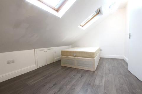 3 bedroom duplex to rent - Settles Street, London, E1