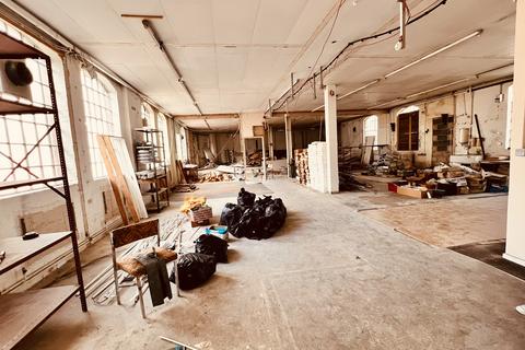 Factory to rent, St. Johns Road, Stourbridge DY8