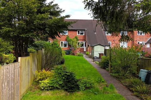 3 bedroom terraced house for sale, Sickle Road, Haslemere, GU27