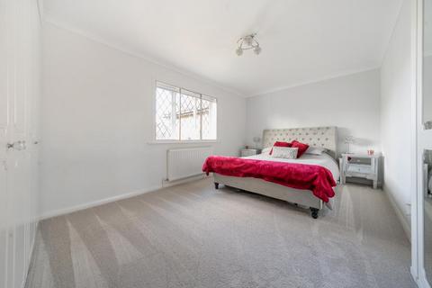 2 bedroom flat for sale, Windsor,  Berkshire,  SL4