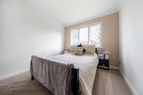 2 bedroom flat for sale, Windsor,  Berkshire,  SL4