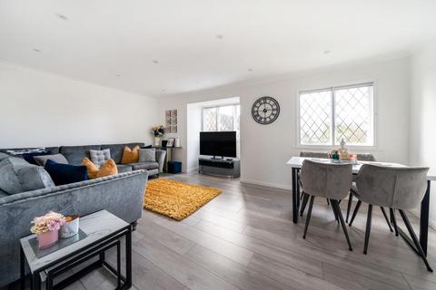 2 bedroom flat for sale, Windsor,  Berkshire,  SL4