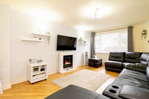 5 Martin Close, Warlingham, CR6 9AD