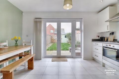 59 Tye Road, Fradley, Lichfield, WS13 8GW