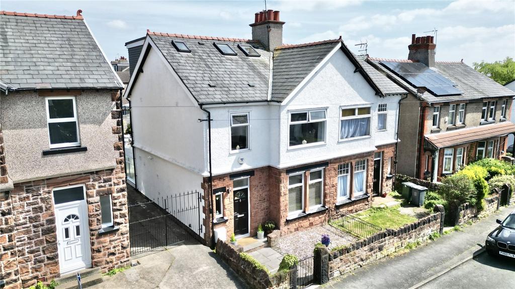 Tower Road South, Heswall, Wirral, CH60 4 bed semidetached house for