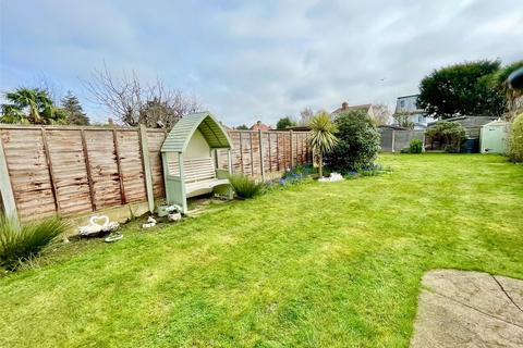 3 bedroom semi-detached house for sale - Earls Hall Avenue, Southend-on-Sea, Essex, SS2