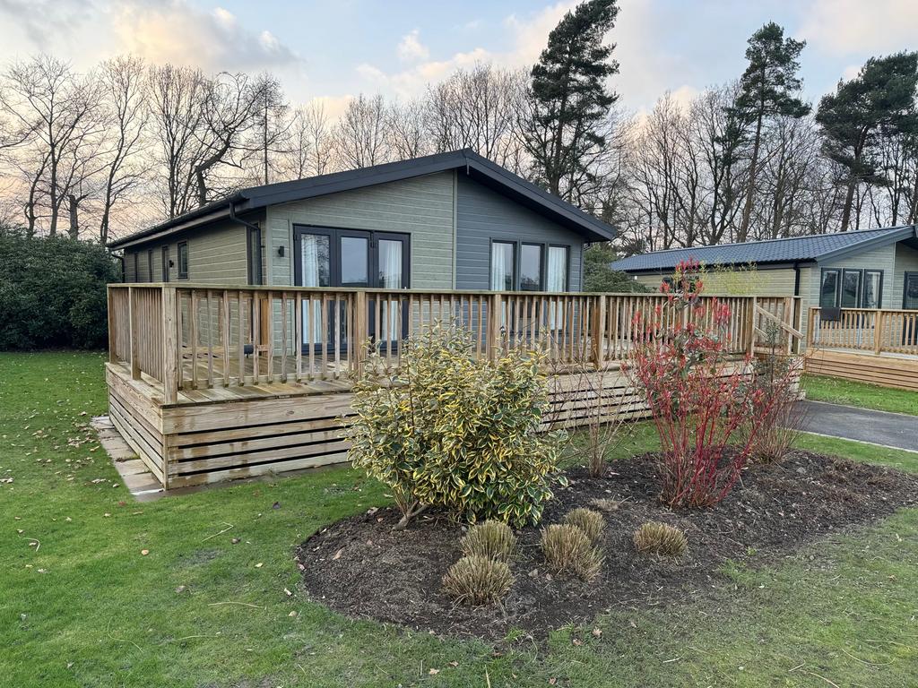 Rudding Park, Harrogate HG3 3 bed lodge for sale £199,950