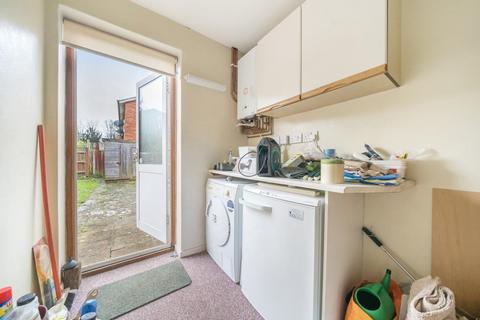 41 Strathdon Drive, London, SW17 0PR