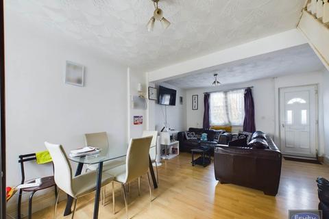2 bedroom house for sale, Brewery Road, , Woolwich